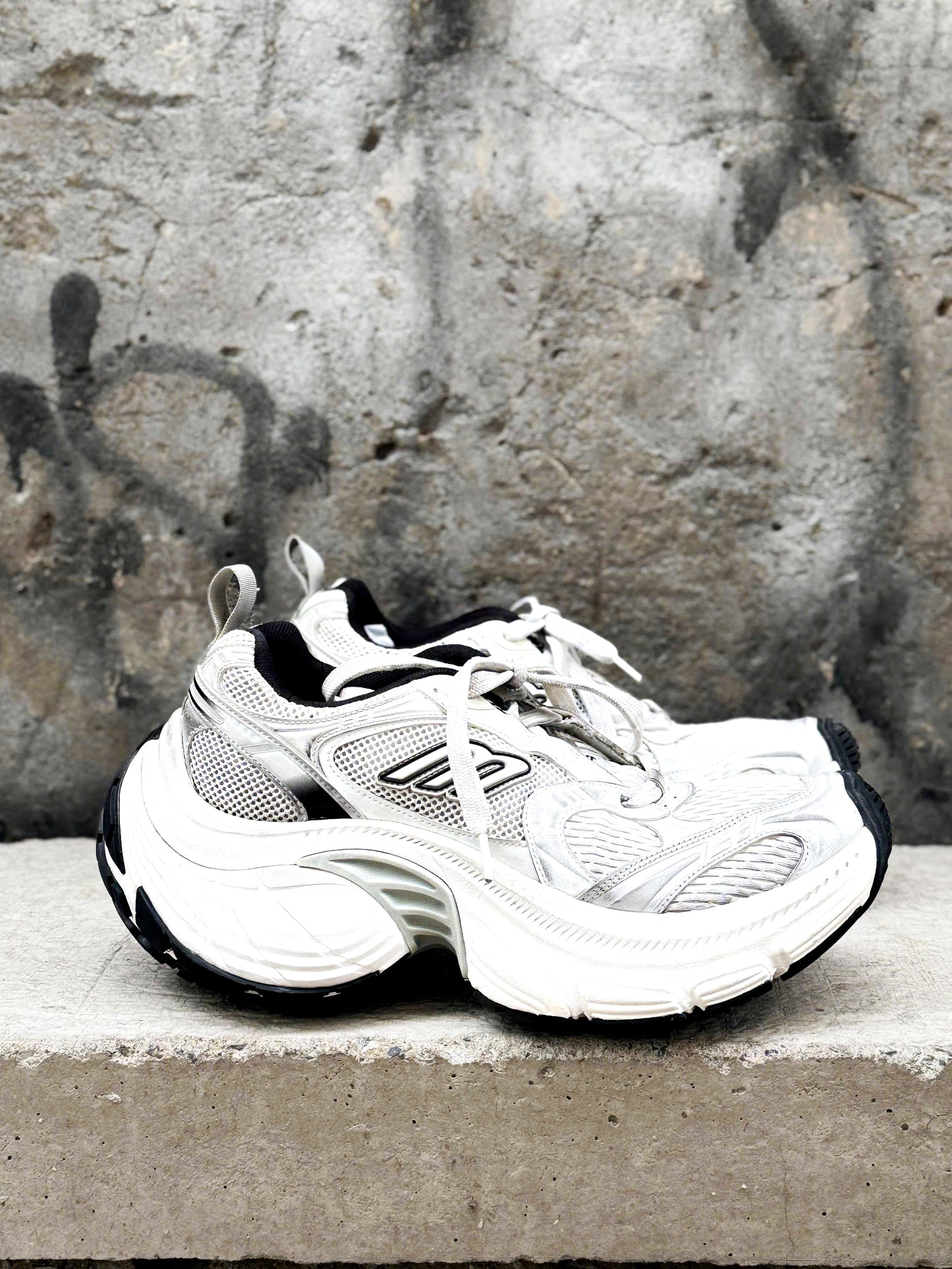 BALENCIAGA 10XL SNEAKER