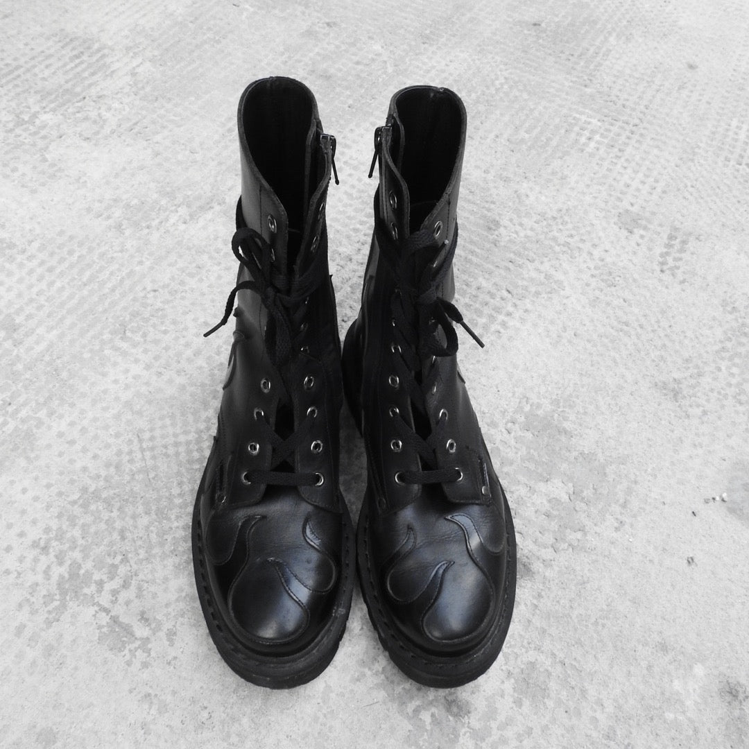VETEMENTS BLACK FLAME COMBAT BOOTS FW17 