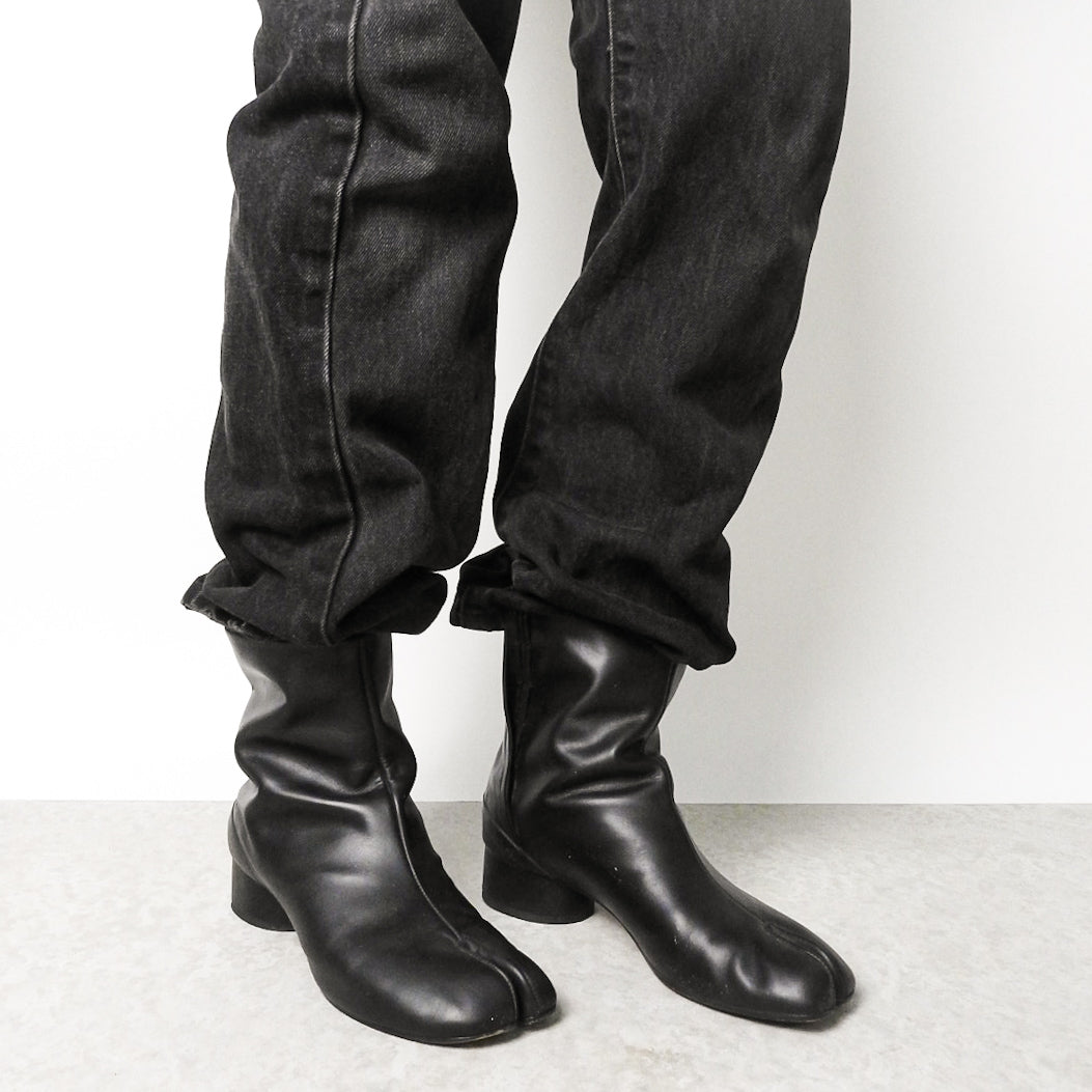 MAISON MARGIELA TABI ANKLE BOOTS