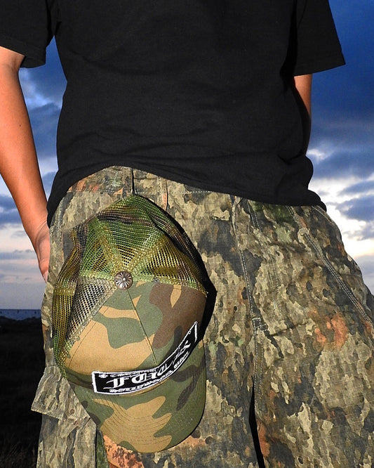 VINTAGE 90S CHROME HEARTS *FCK* CAMO TRUCKER HAT