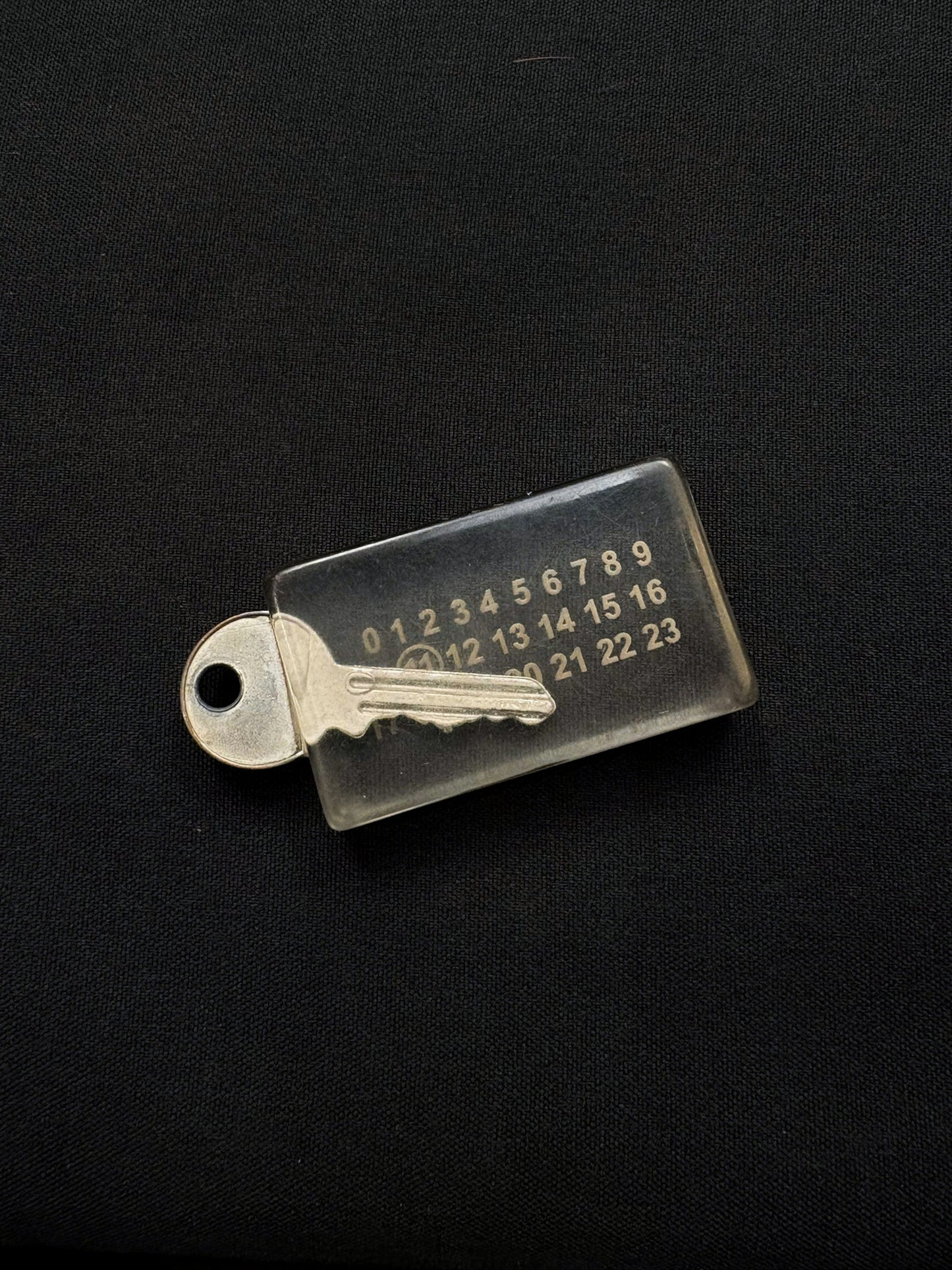 MAISON MARTIN MARGIELA — LINE 11 RESIN KEYCHAIN 🔑