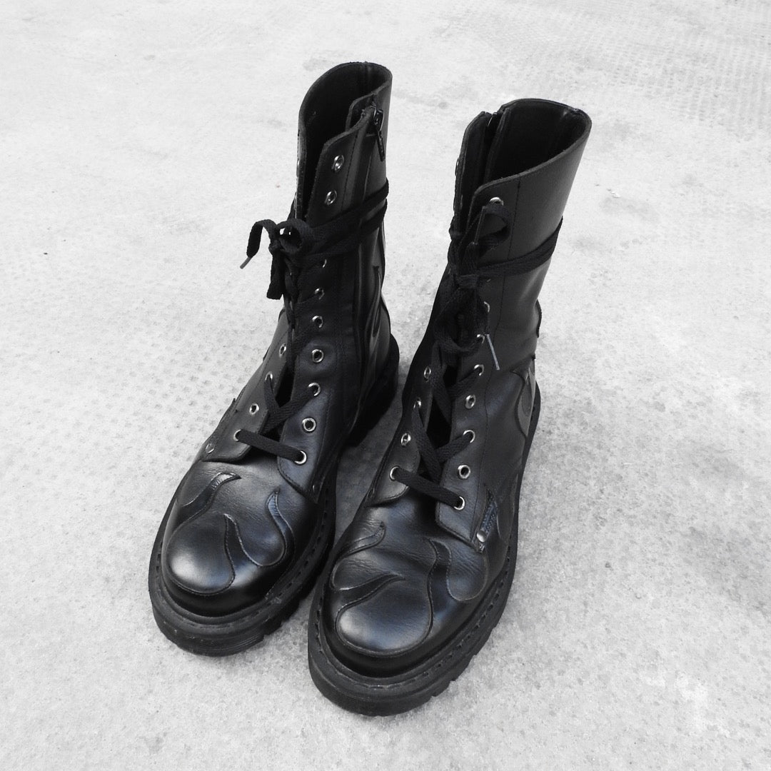 VETEMENTS BLACK FLAME COMBAT BOOTS FW17 