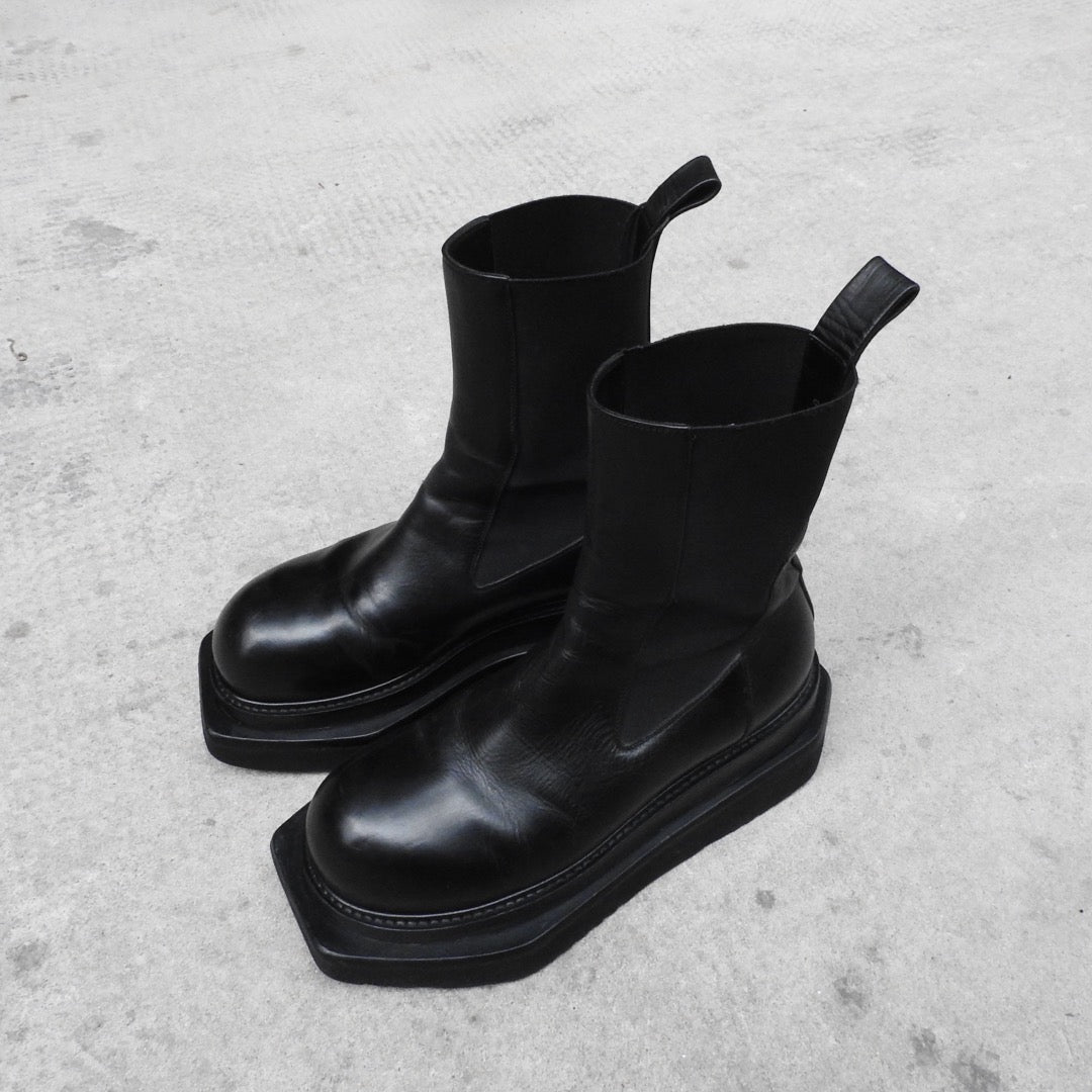 RICK OWENS BEATLE CYCLOP BOOTS