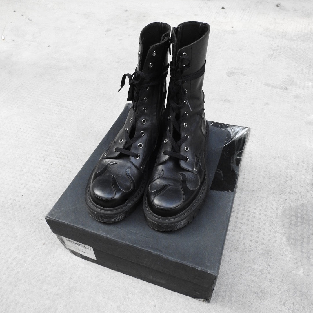 VETEMENTS BLACK FLAME COMBAT BOOTS FW17 