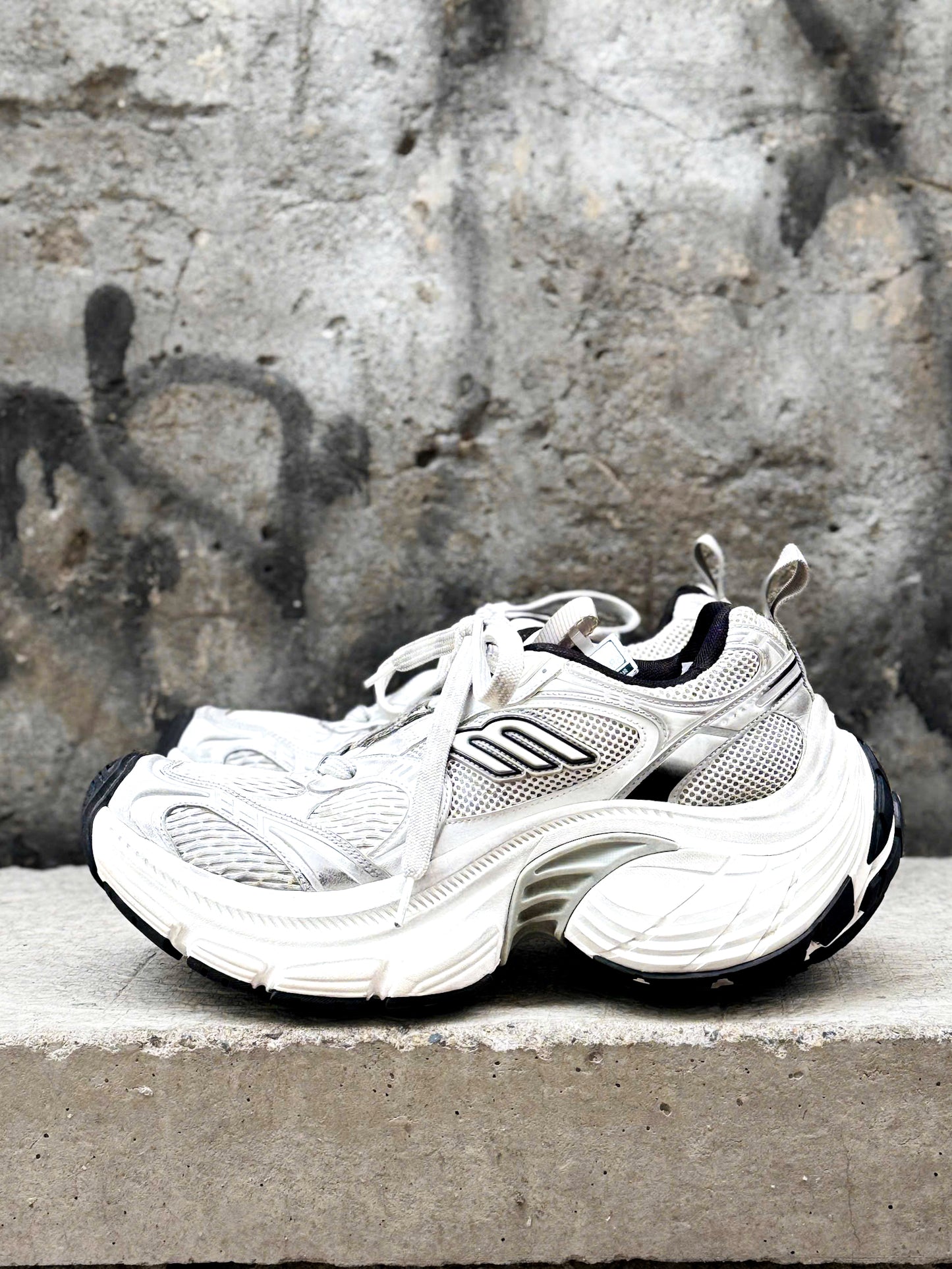 BALENCIAGA 10XL SNEAKER