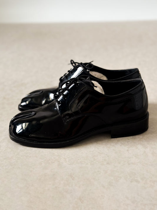 MAISON MARGIELA Patent Leather Tabi Derbies