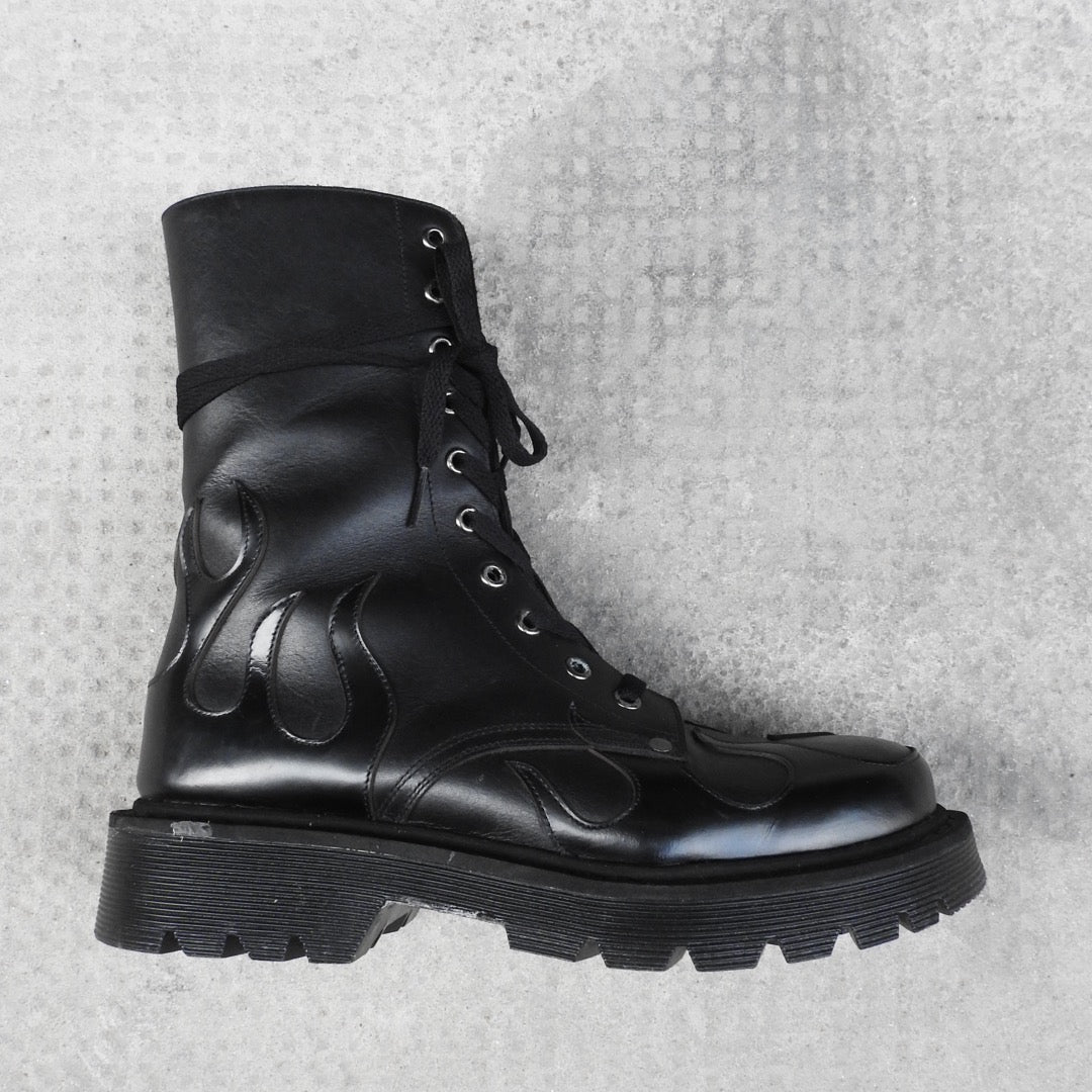 VETEMENTS BLACK FLAME COMBAT BOOTS FW17 