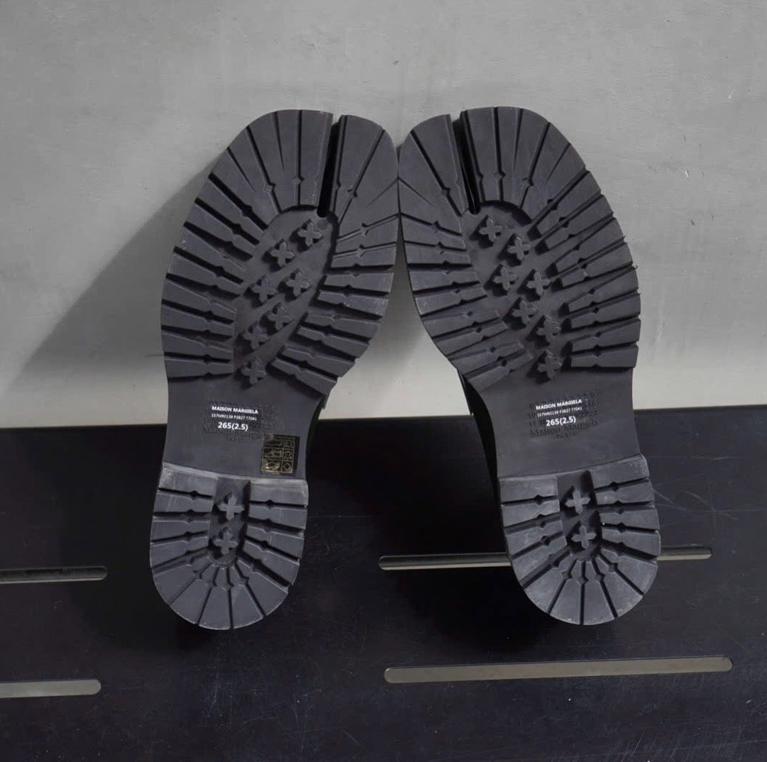 Maison Margiela Tabi County Loafer – Dark Green