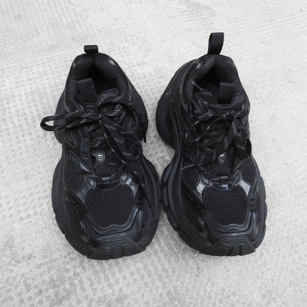 BALENCIAGA 10XL SNEAKER