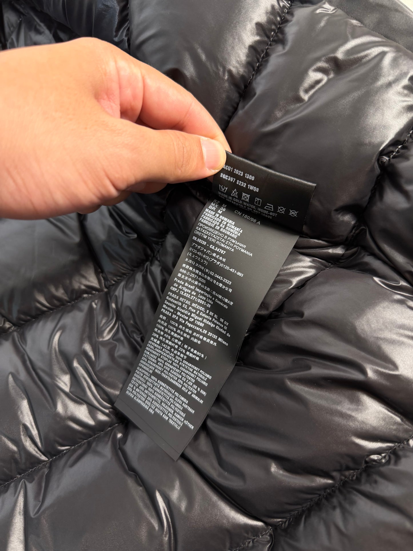 Prada Re-Nylon Puffer Jacket❄️