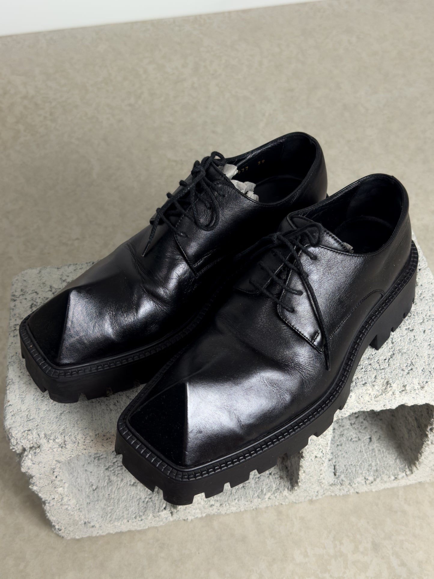 BALENCIAGA RHINO DERBY 🦏